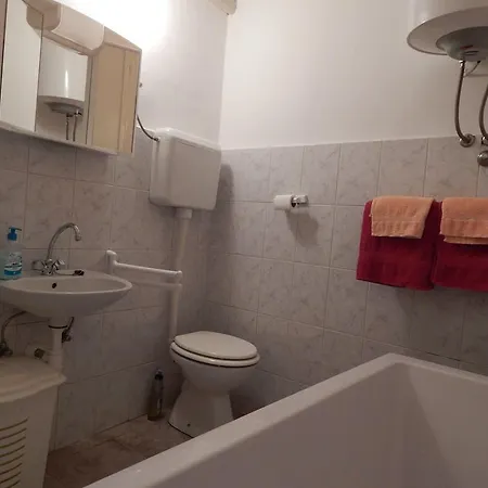 Apartamento Sara *